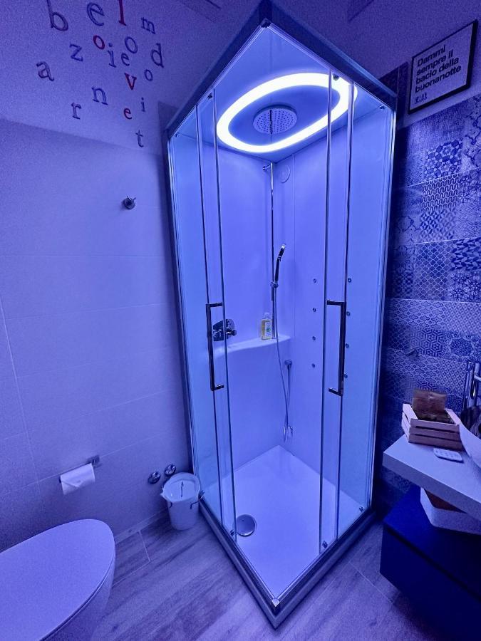 Bed Art Relaxing Suite - Appartamento Con Sauna Love Suite Gallery سان بنيديتّو ديل ترونتو المظهر الخارجي الصورة